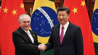 Temer llega a China para buscar inversiones y "pasar página" tras crisis en Brasil