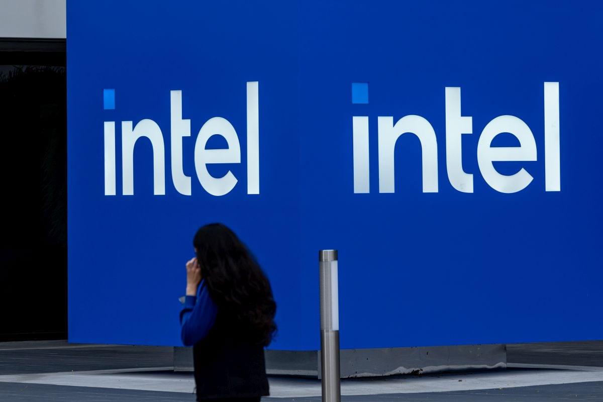 The Intel headquarters in San Jose, California. Photographer: David Paul Morris/Bloomberg