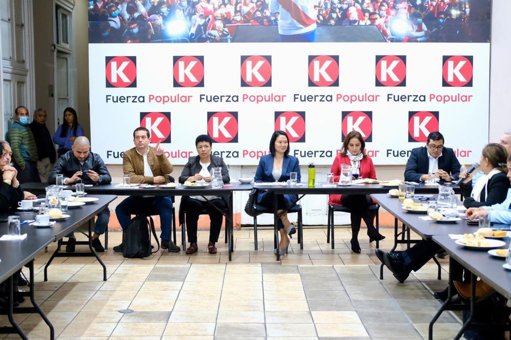 La bancada de Fuerza Popular se sumó al pedido para convocar a un pleno extraordinario a fin de debatir la moción contra la JNJ. (Foto: @KeikoFujimori / Twitter)