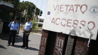Italia: Clérigo es detenido por investigación de corrupción en Banco Vaticano