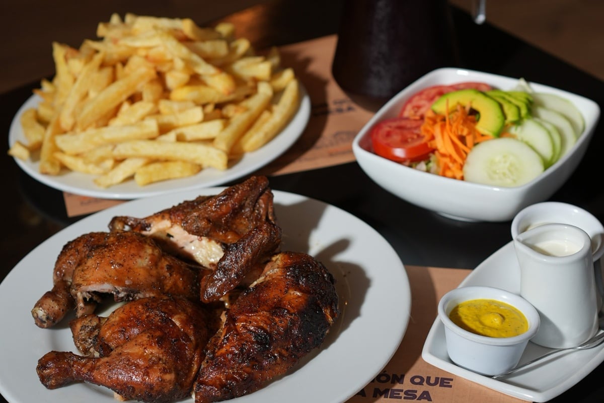 El nuevo local en Magdalena de la pollería Don Tito tiene una capacidad de 45 mesas, para 180 personas. (Foto: Don Tito)