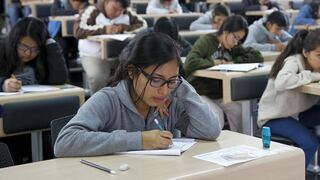 Jóvenes podrán postular a una de las 5,000 becas para educación superior en febrero y marzo