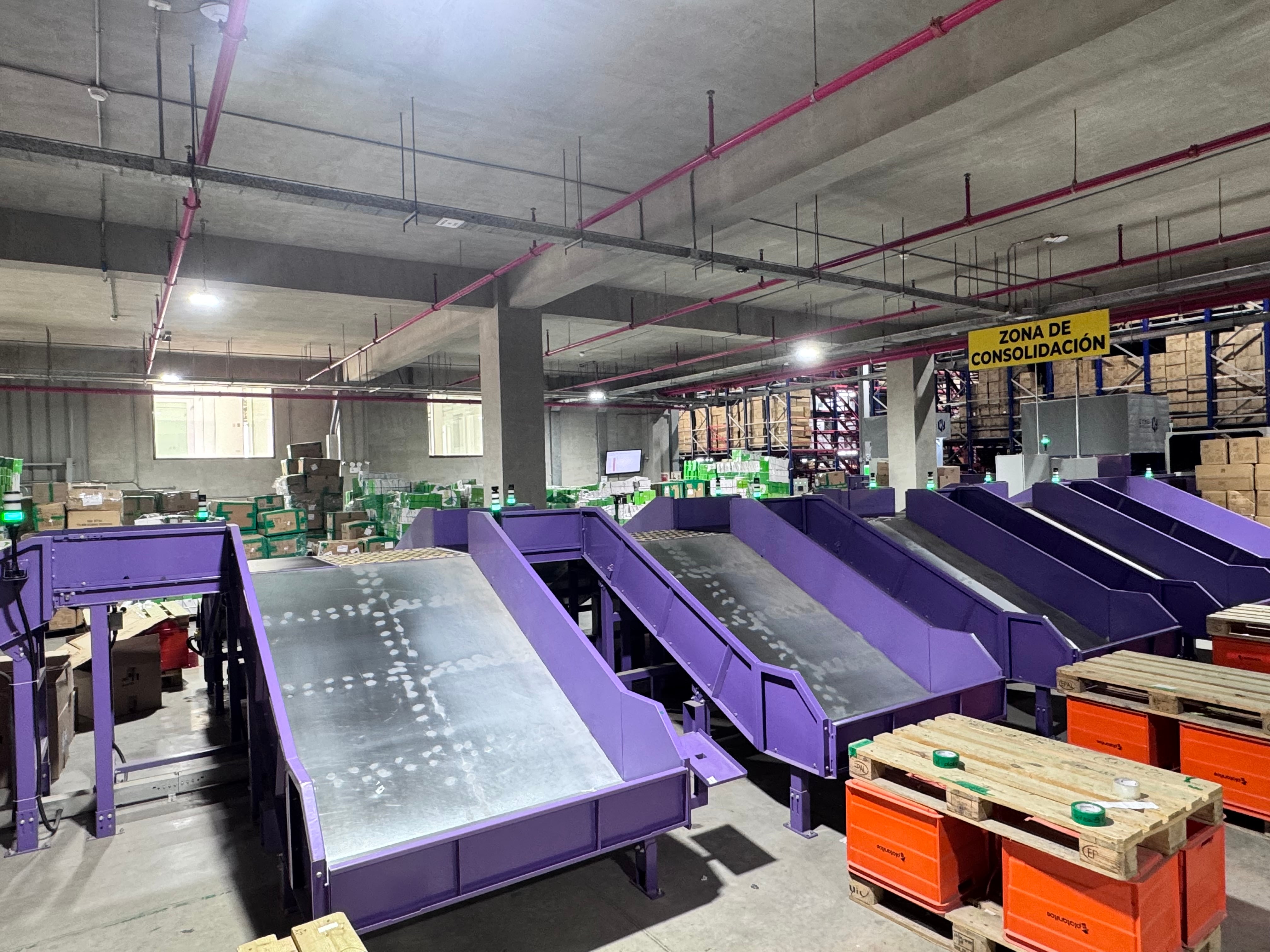 El centro de distribución de Platanitos en Huaycoloro, Lima, cuenta con 10,000 m² y demandó una inversión de US$ 7 millones.