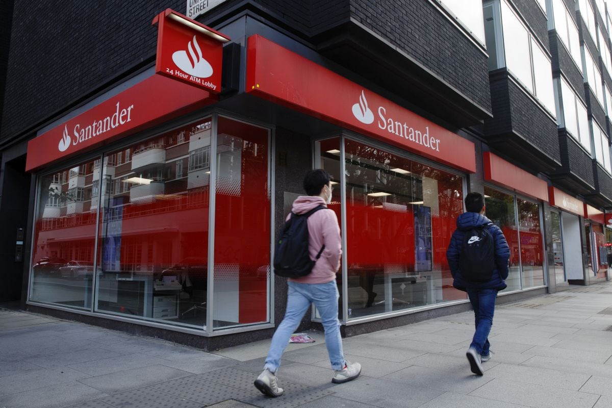 Una agencia de Banco Santander en Londres.