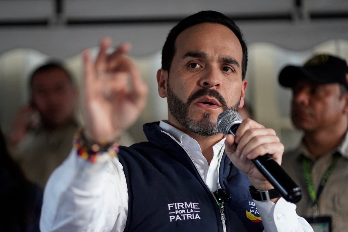 El candidato Abelardo de la Espriella buscará imponerse a Iván Cepeda en los comicios del próximo 21 de junio. Foto: Sergio Yate / AFP.