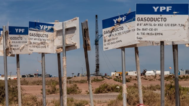 Inversores en Argentina ven que se agota el rally de los bonos de YPF