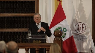 Óscar Maúrtua: “Cancillería buscará que la entrega de vacunas al Perú sea de manera ininterrumpida”