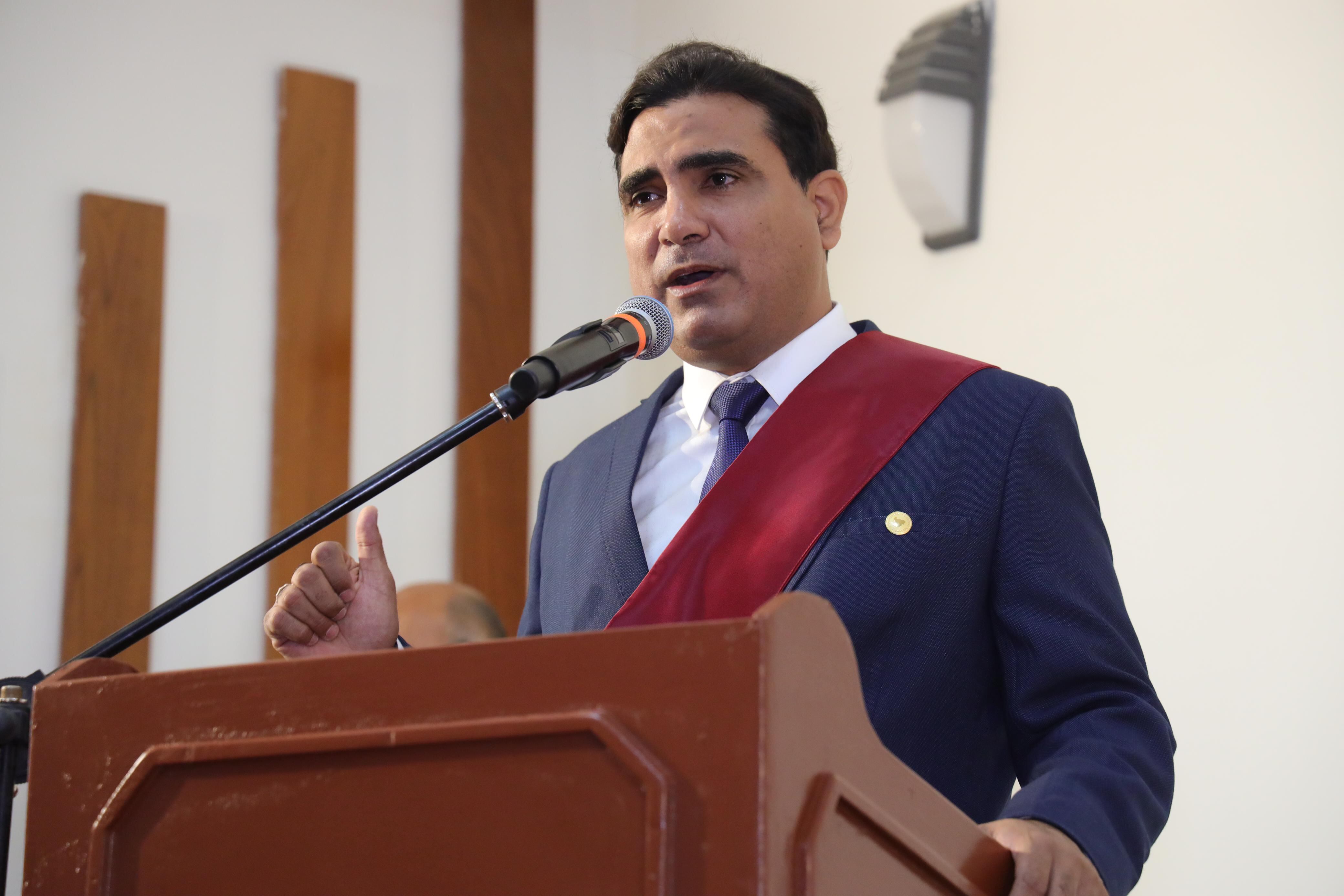 Para el gobernador regional de Piura, Luis Neyra León, la emergencia solo funcionará si se aplican “acciones reales” y no solo patrullajes. Foto: GORE Piura.