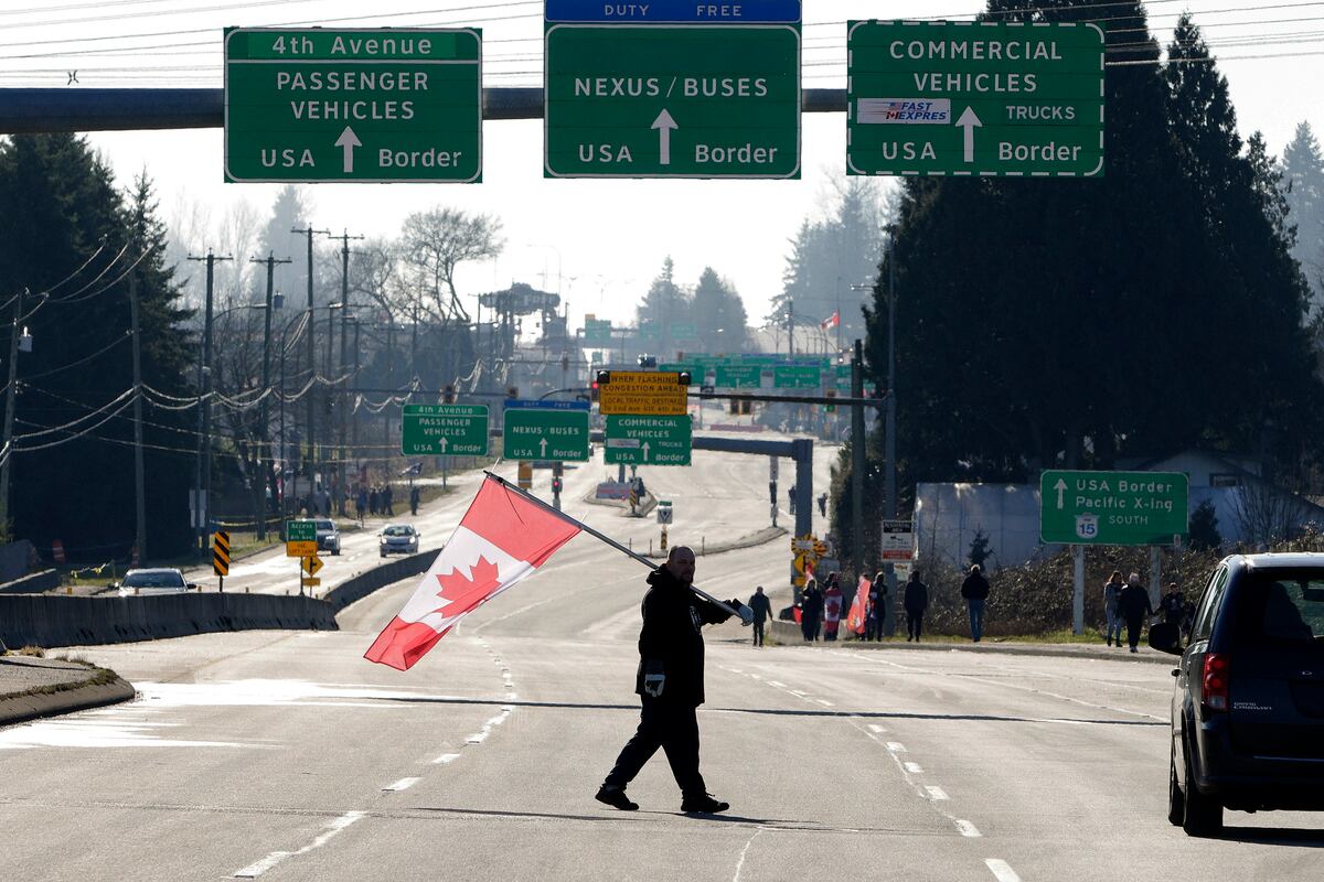 Estados Unidos impuso amplios aranceles que golpearon a las importaciones de bienes canadienses a comienzos de marzo. (Foto: Jason Redmond / AFP)