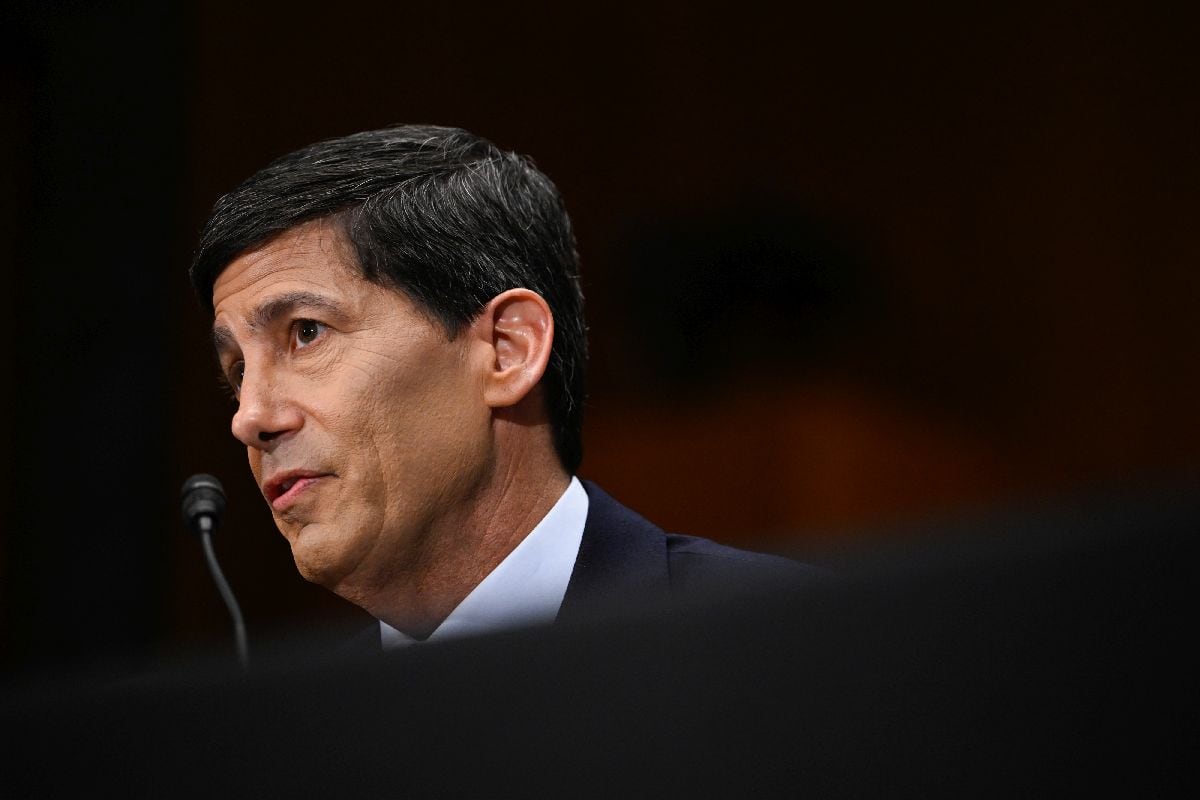 Kevin Warsh durante una audiencia del Comité Bancario, de Vivienda y Asuntos Urbanos del Senado en Washington, DC, el 15 de julio.