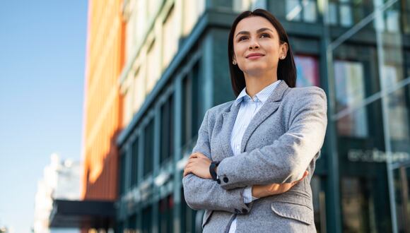 Cada vez más mujeres se preparan para ocupar puestos en el directorio de las empresas.