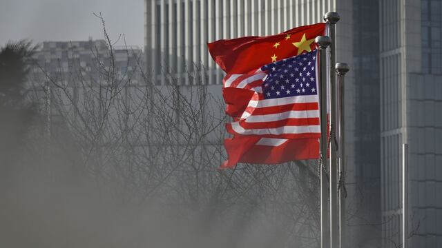 EE.UU. y China se comprometen a cooperar contra crisis climática antes de cita Biden-Xi