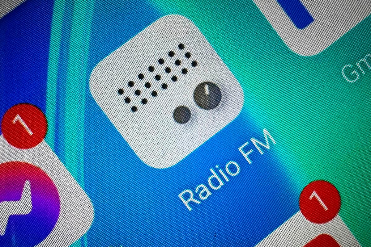 La propuesta también establece que el Organismo Supervisor de Inversión Privada en Telecomunicaciones (Osiptel) será la entidad encargada de supervisar que los equipos móviles nuevos cuenten con esta función activa. (Foto: GEC)