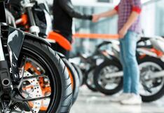 Autos VS. motos: ¿qué ventajas tienen los vehículos líneales?