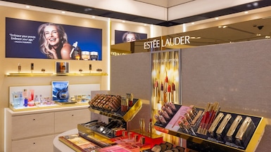 Estée Lauder in Talks to Buy Spains Puig to Create Beauty Giant