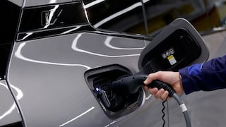Siete fabricantes crearán una red de carga rápida para autos eléctricos