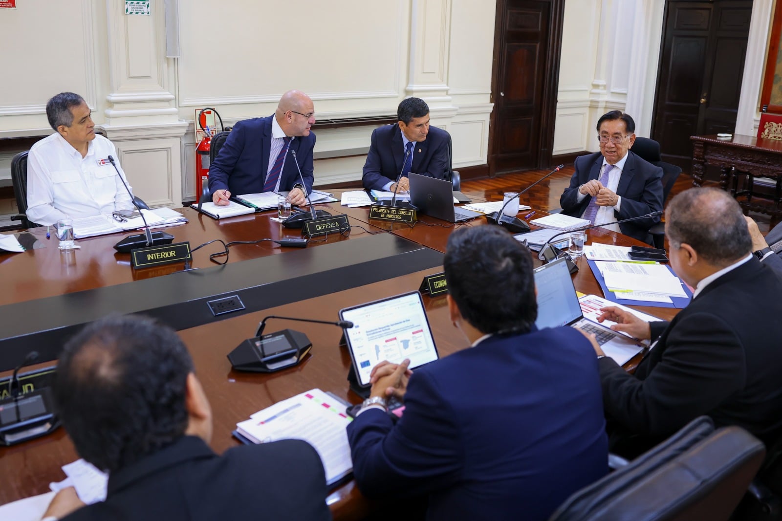 Gobierno reitera que su la seguridad, estabilidad económica y elecciones limpias son sus prioridades inmediatas. Foto: PCM