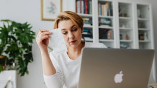 Argentina: hogares y empresas enfrentan mayor presión para pagar sus deudas