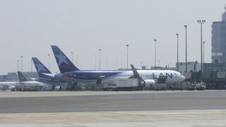 Aeropuerto Jorge Chávez no puede recibir más aviones porque llegó al tope