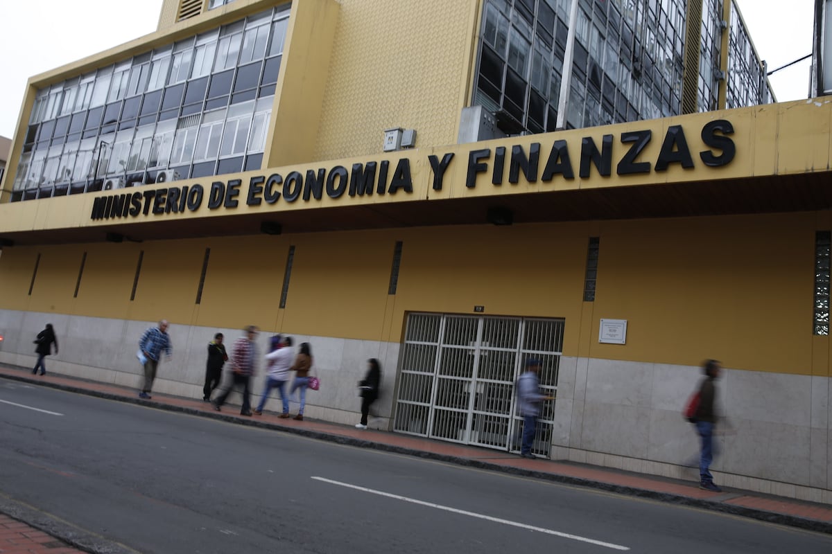 La entidad activó protocolos para la recuperación de su plataforma y pidió no considerar como oficiales las publicaciones difundidas desde la cuenta vulnerada. Foto: GEC