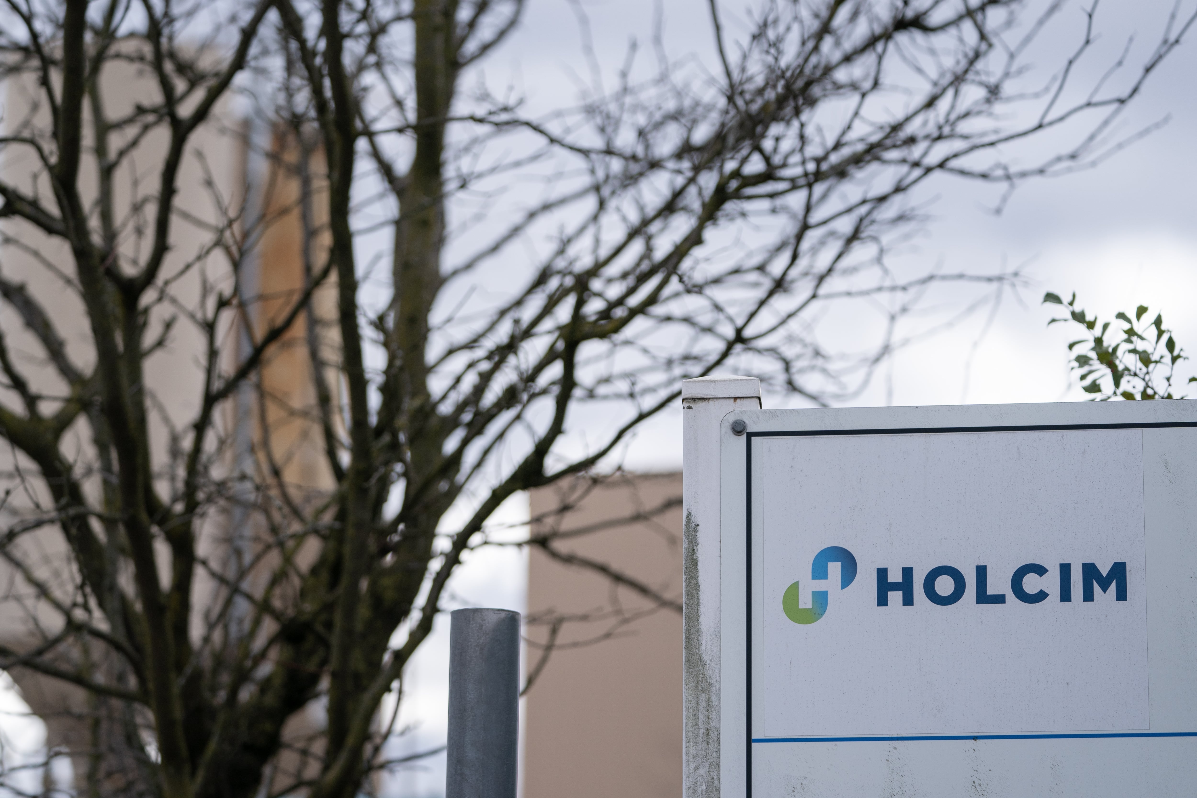 En diciembre del 2025, Holcim anunció la adquisición de la mayoría del accionariado de Cementos Pacasmayo. (Foto: Nathan Howard/Bloomberg)