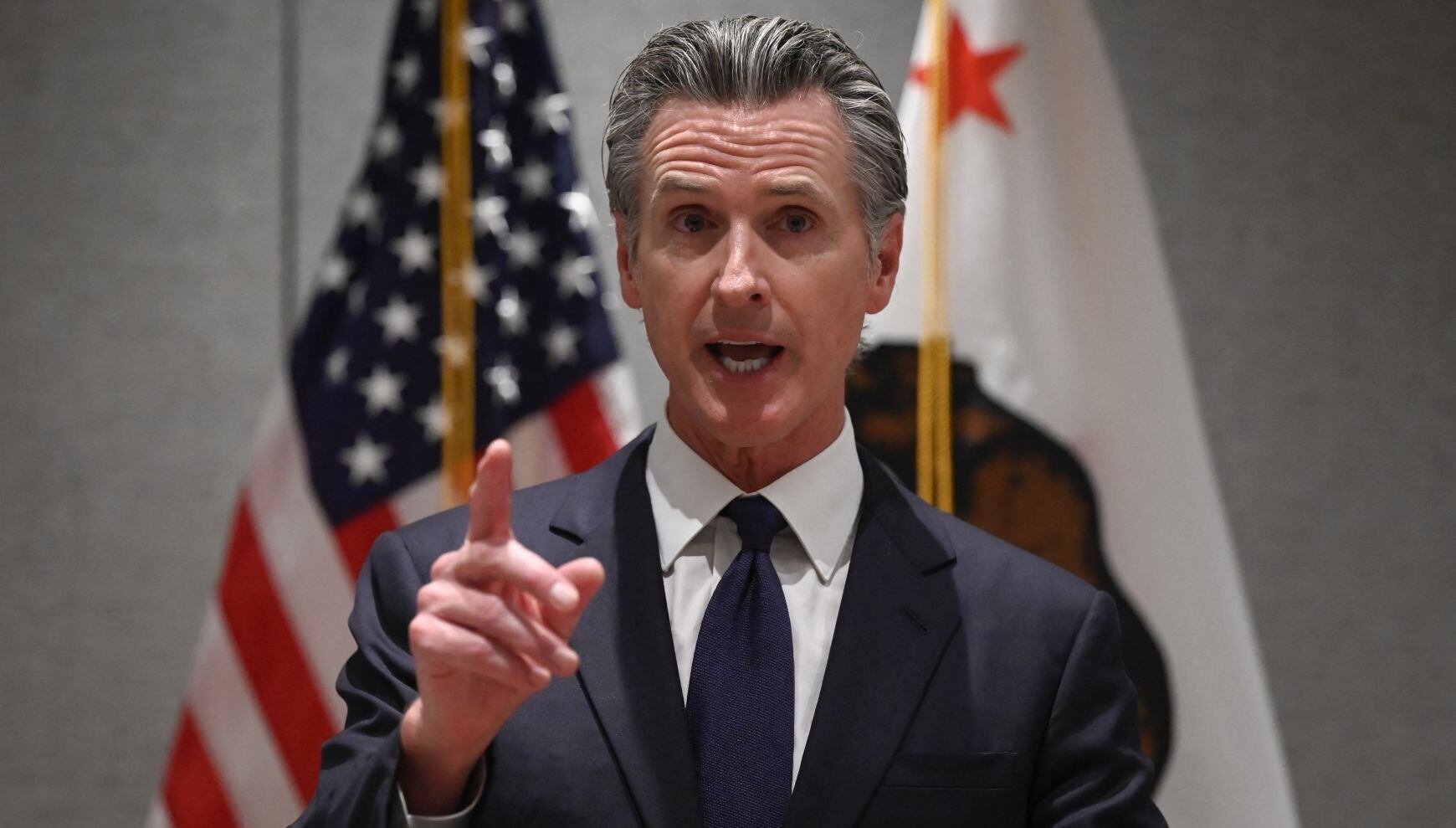 El gobernador de California, Gavin Newsom, es uno de los más grandes opositores de Donald Trump (Foto: Wang Zhao / AFP)