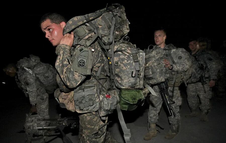 Fotografía de archivo de paracaidistas de la 82 División Aerotransportada de la Fuerza Aérea de EE.UU. EFE/ Tiago Petinga