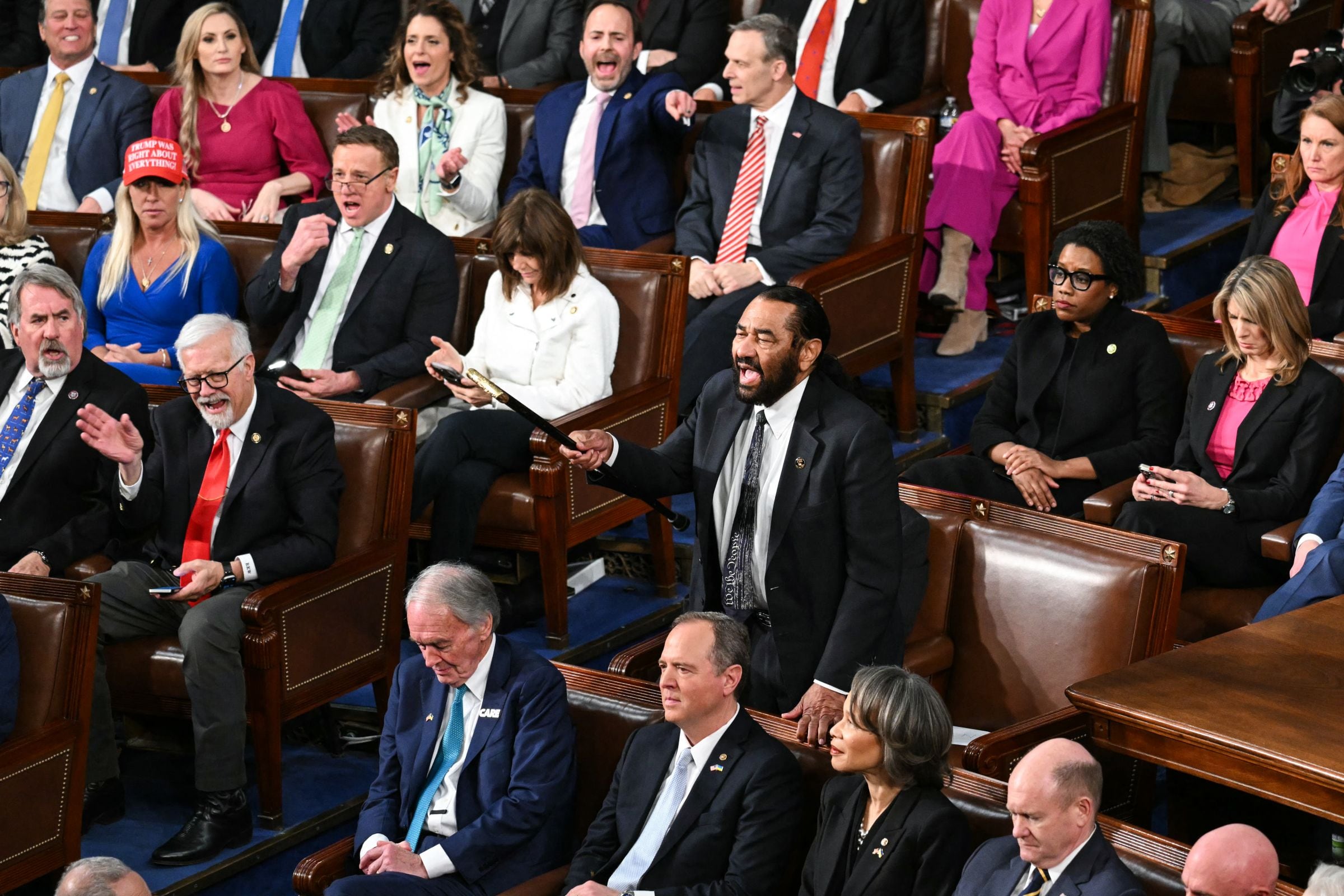 El representante Al Green, demócrata por Texas, acusó a Trump de abuso de poder tras los ataques a Irán. Sin embargo, su intención de llevarlo a un juicio de destitución, no tuvo apoyo ni de su propio partido (Foto: AFP)