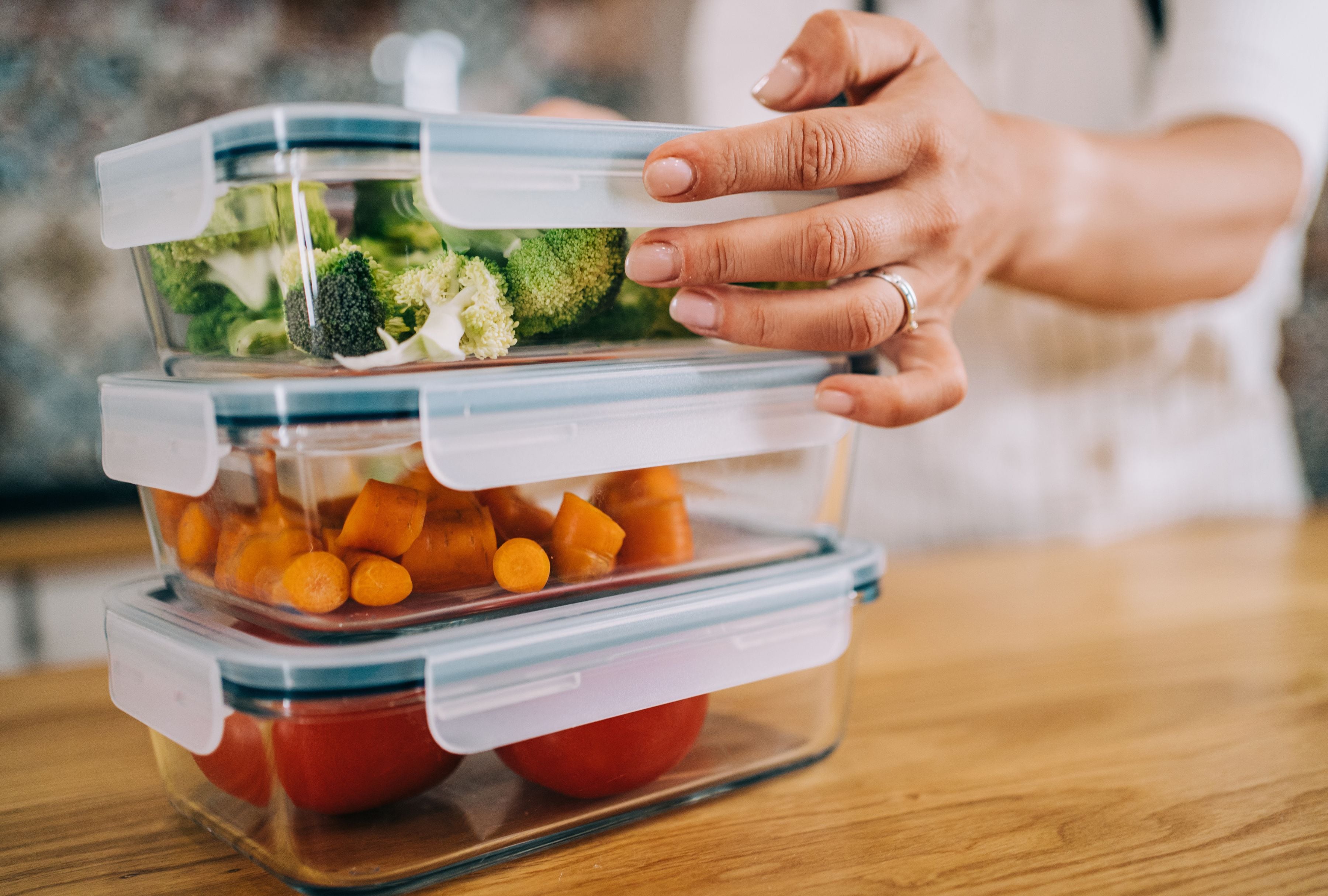 El aumento del consumo de bebidas y la expansión de las exportaciones de alimentos procesados en frascos de vidrio también contribuyen a dinamizar la demanda. (Foto: VioletaStoimenova/iStock)