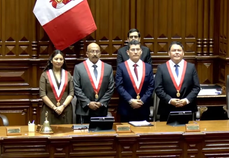 Óscar Reto sostuvo que la Mesa Directiva que preside se conducirá con respeto y escuchará a todos los miembros de la Cámara Baja. (Captura YT Congreso de la República)