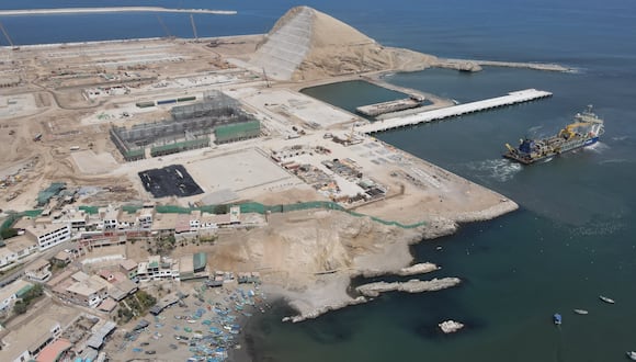 Cosco suscribe convenio para instalar intendencia de Aduanas en puerto de Chancay. | Foto: GEC