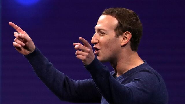 Multa récord y controles por 20 años ponen a Zuckerberg en aprietos