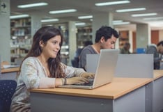 Bootcamps vs. universidades: ¿La formación exprés digital se imponen en el mercado laboral?