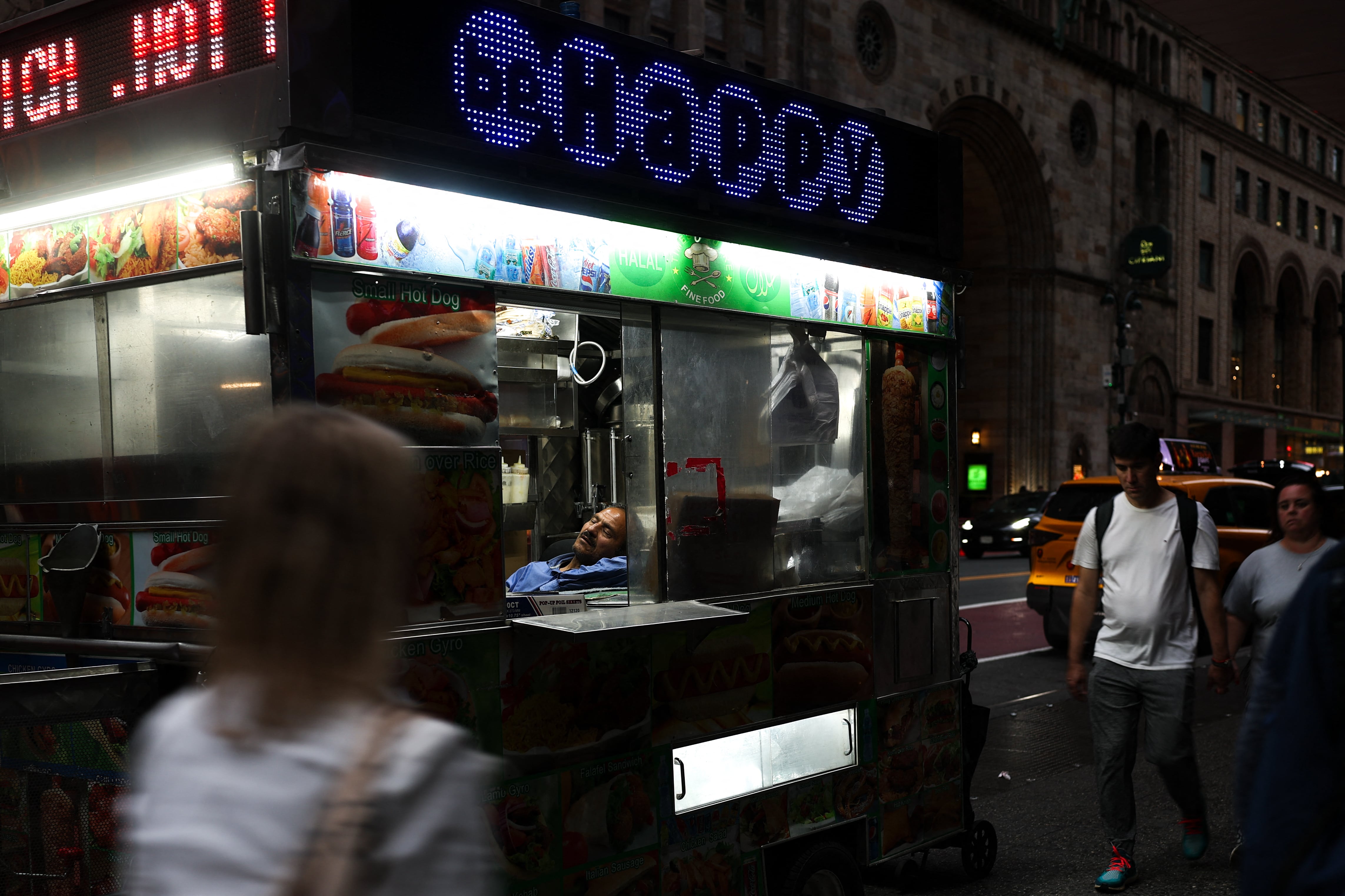 Los vendedores ambulantes de Nueva York son parte del paisaje y cultura de las calles de la ciudad (Foto: AFP)