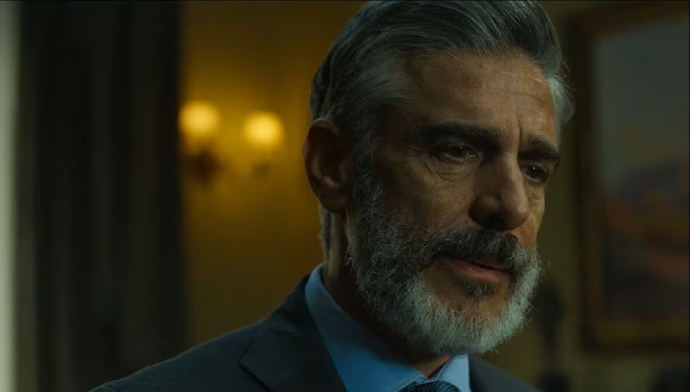 Leonardo Sbaraglia como Fernando Rovira en la serie argentina "Las maldiciones" (Foto: Netflix)
