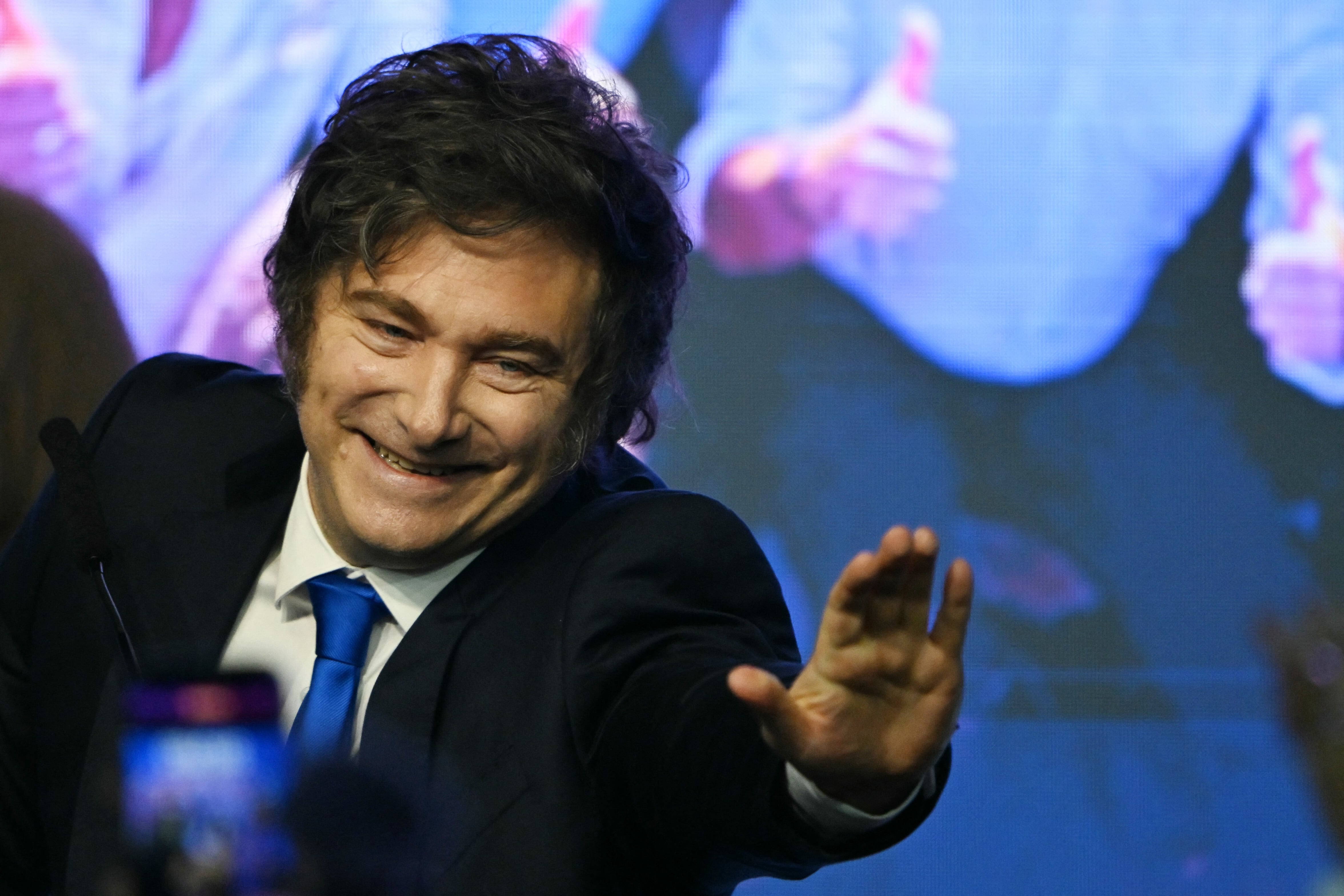 Argentina usará un sistema de IA para diseñar políticas sociales con un modelo predictivo de análisis de datos. Foto: Luis ROBAYO / AFP