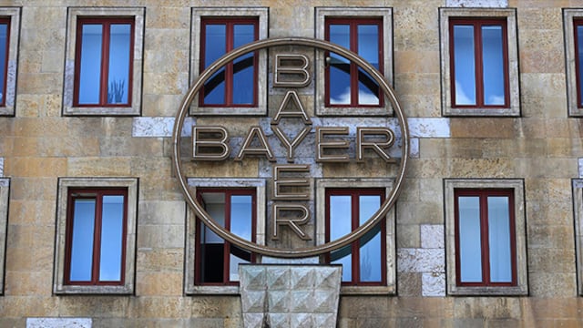 Accionistas de Bayer reclaman al grupo casi US$ 2,500 millones por litigio del glifosato