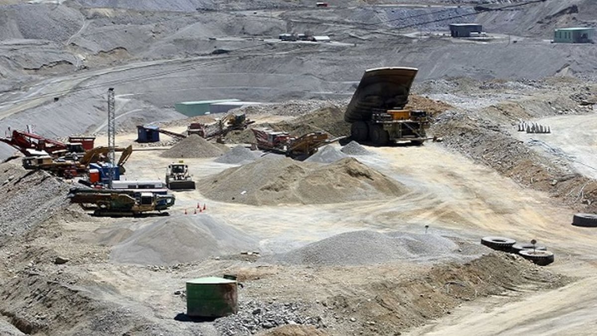 Magma Silver busca destrabar acceso para perforar proyecto de plata y oro en Ayacucho