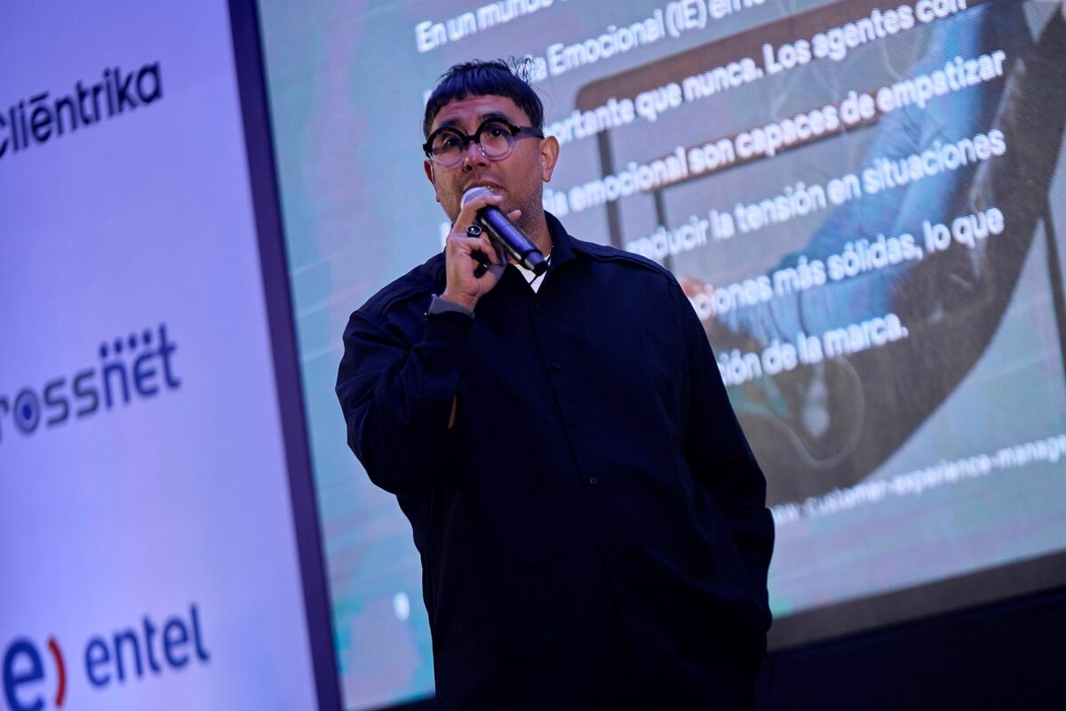 Jon Black, CEO y fundador de Blackbot, señaló que las empresas deben usar datos y tecnología para anticipar las necesidades del cliente y establecer una estrategia para encaminar el cambio digital. (Foto: Pacífico Business School)