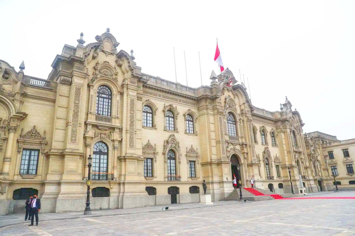 Empresa vinculada a edificio donde Jerí se reunió con empresario chino ganó contrato en Palacio de Gobierno. Foto: Andina