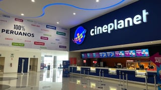 Municipalidad de SJM multa a Cineplanet después que hinchas de la ‘U’ prendieran bengalas dentro de sala