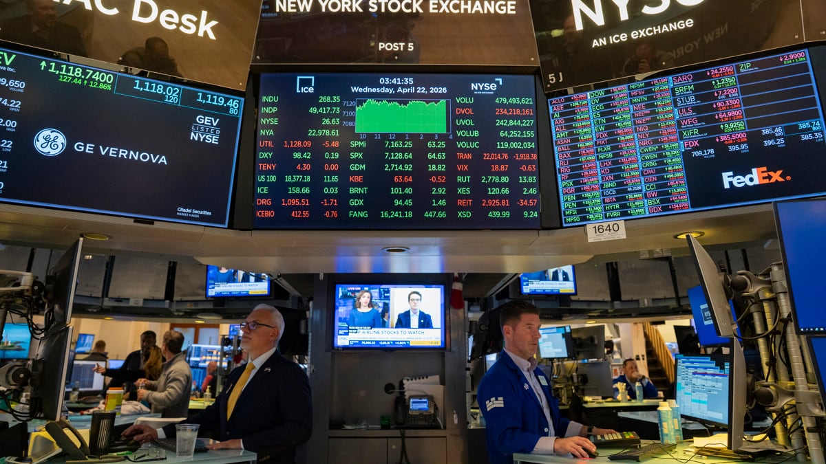 Wall Street cierra en verde tras bajada en el rendimiento de los bonos del Tesoro
