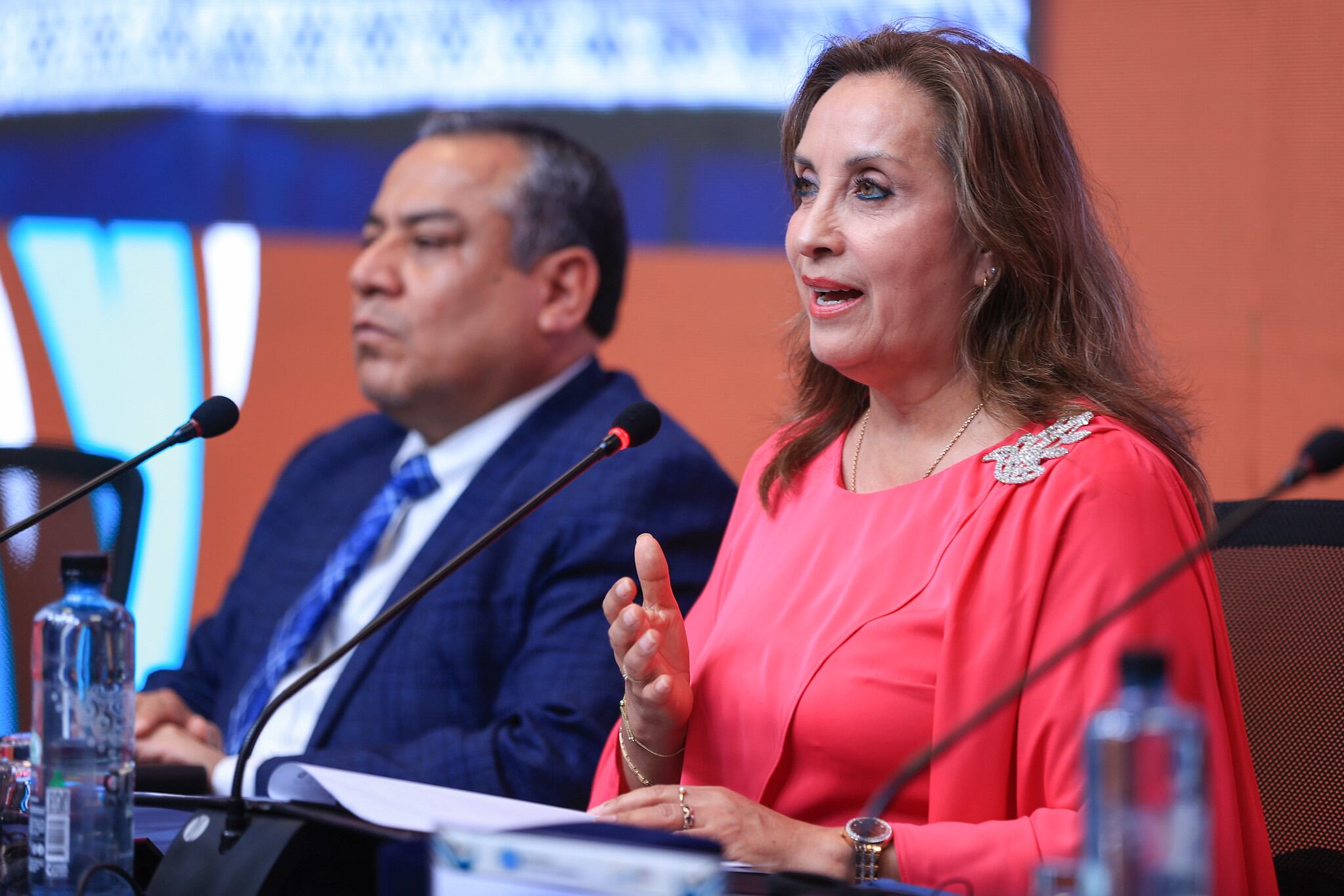 La mandataria Dina Boluarte se está reuniendo con representantes de partidos políticos. (Foto: Presidencia)