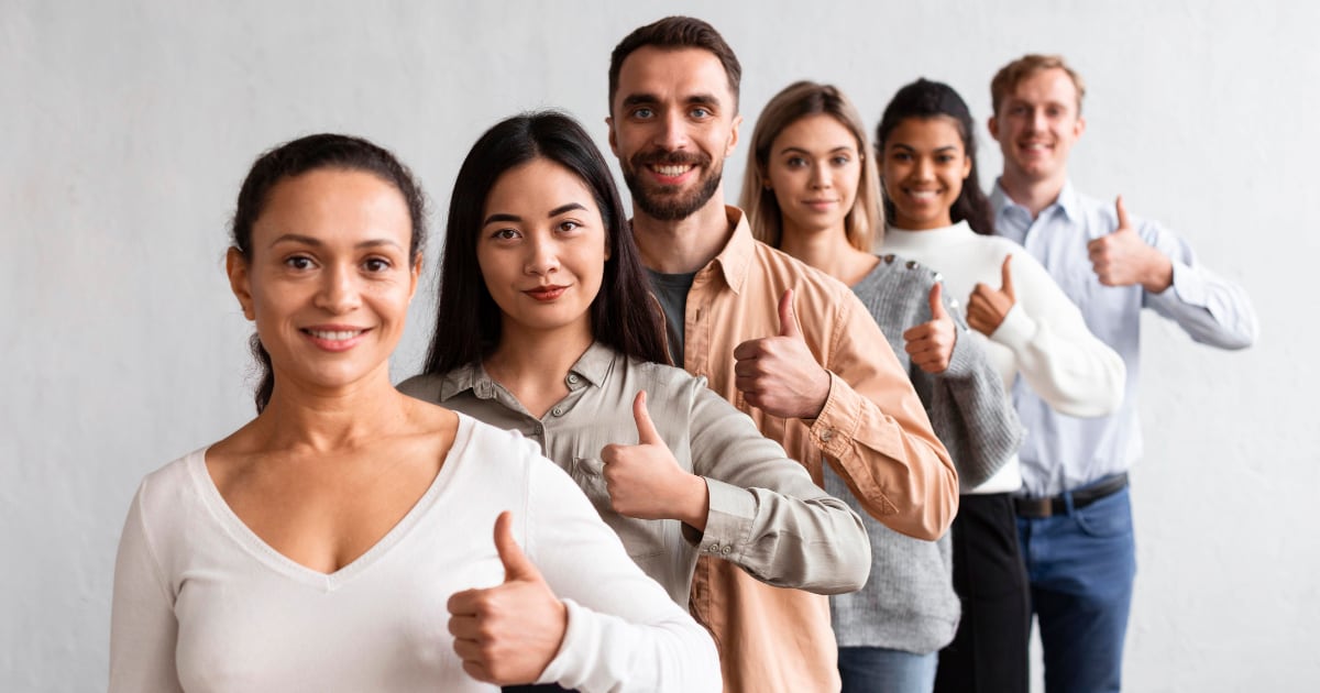 Se aplican pilotos para mejorar el compromiso y la productividad de los trabajadores en una emrpesa. Foto: Freepick