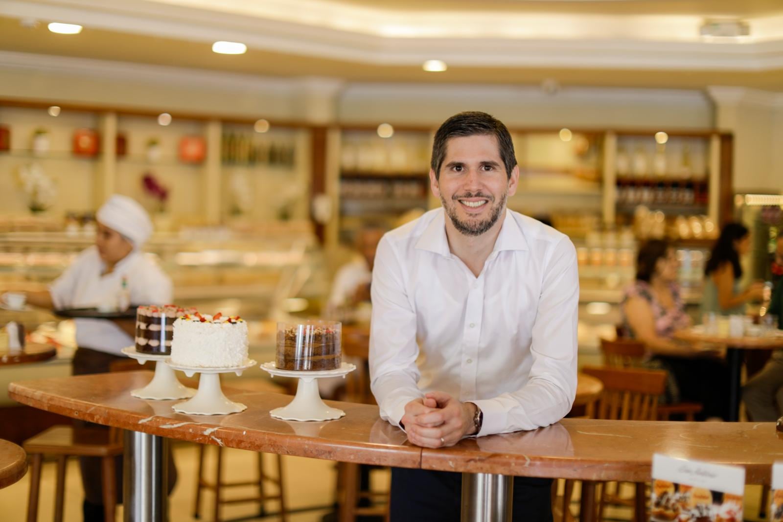 Fernando Carriquiry, gerente general de la Pastelería San Antonio, señaló que son varios los factores que explican la demanda por presentaciones más pequeñas.