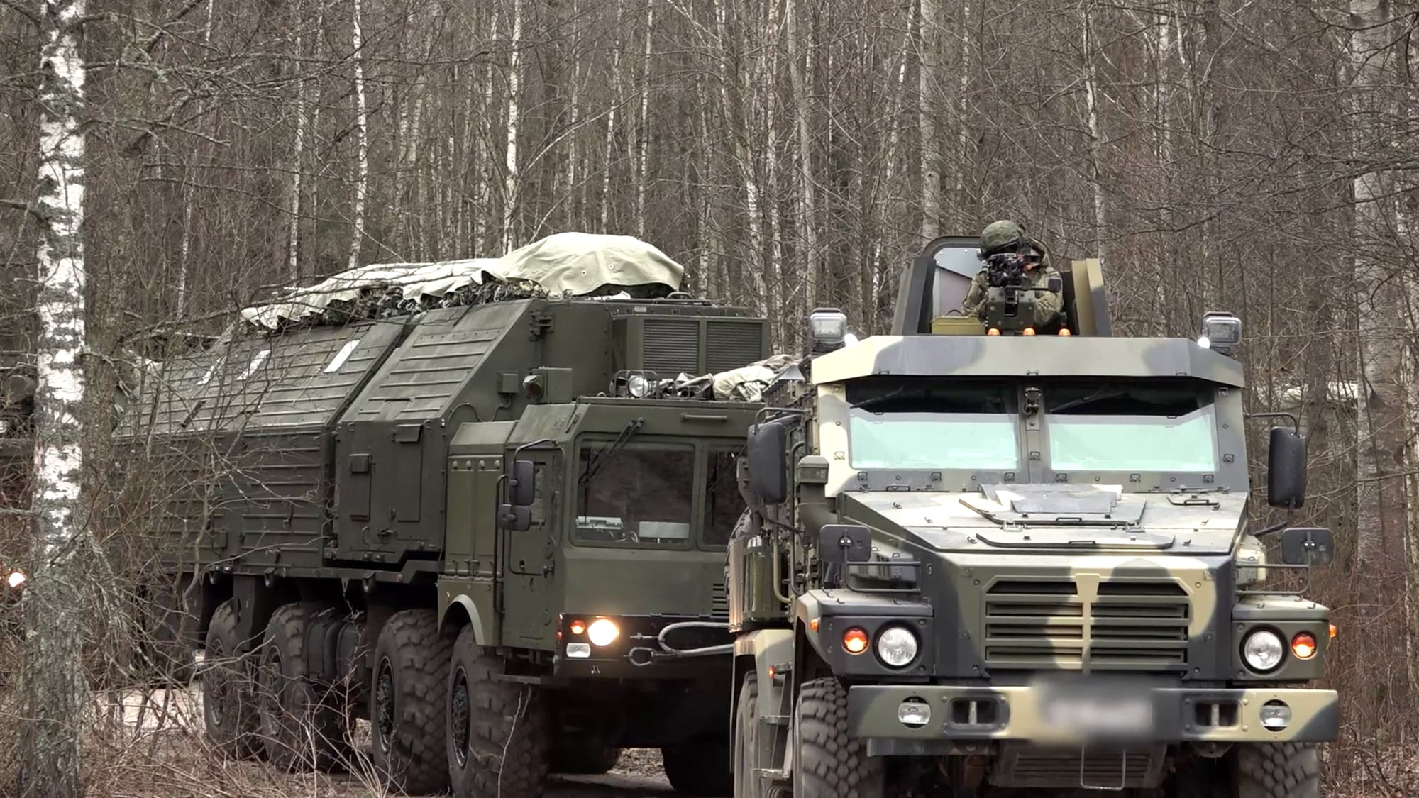 El despliegue de un sistema de misiles hipersónicos Oreshnik ruso con capacidad nuclear para servicio de combate en una ubicación no revelada en Bielorrusia. (Ministerio de Defensa de Rusia / AFP).