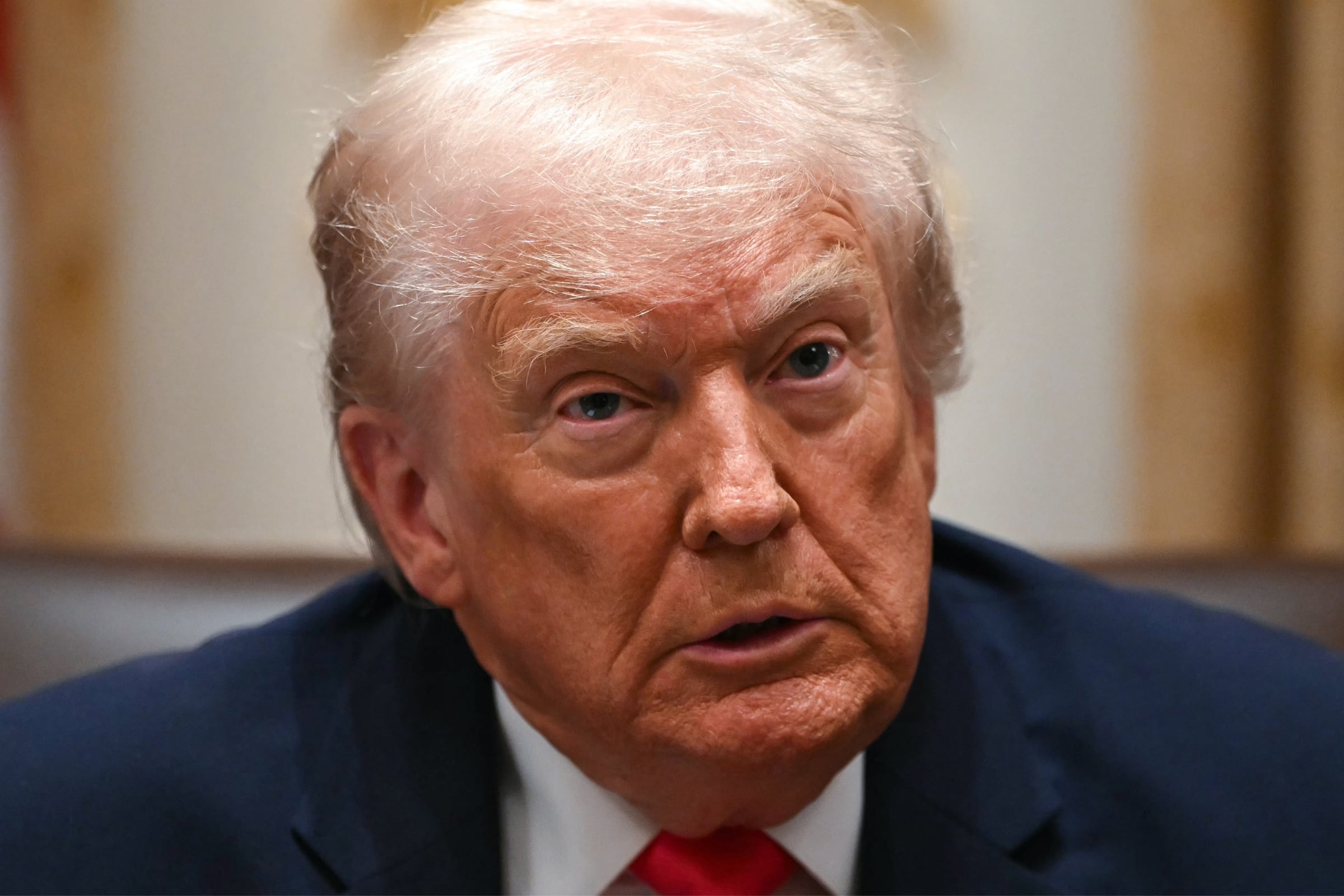 El presidente Donald Trump evaluará aumentar a 30 la lista de países con veto migratorio en Estados Unidos (Foto: AFP)