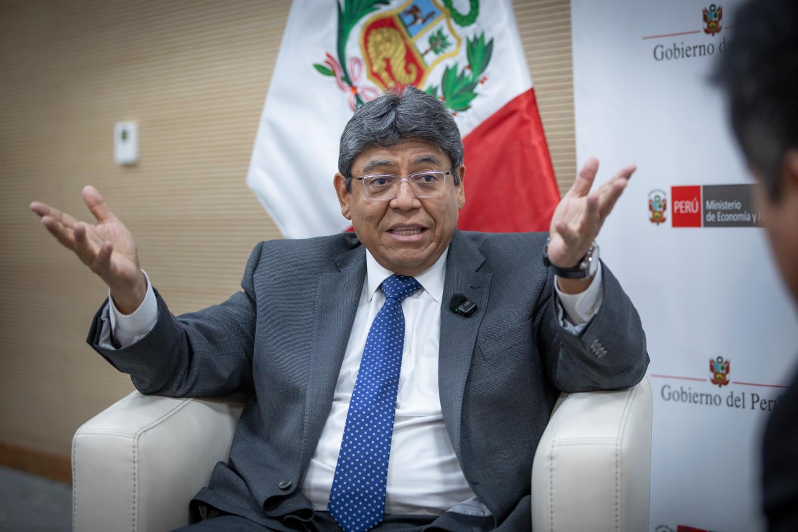 Elmer Cuba, ministro del MEF. Foto: Hugo Pérez, GEC
