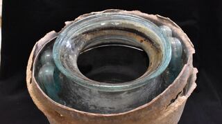 Descubren el vino más antiguo del mundo en una tumba romana