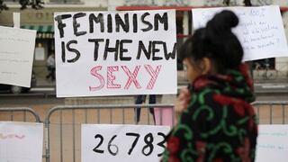 Mujeres en Francia protestan contra acoso sexual